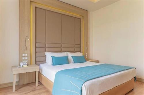 Orka Lotus Beach - FAMILY ROOM LAND VIEW - 223344