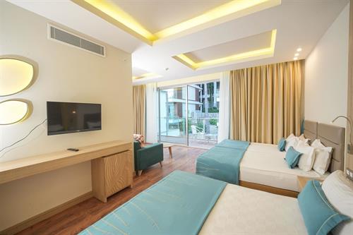 Orka Lotus Beach - Large Land View - 223363