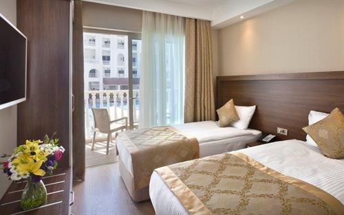 Oz Hotels Side Premium - Family Room - 248340