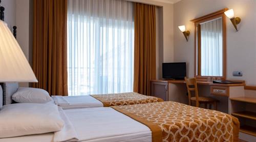 Pine House By Werde Hotels - Standard Land View Room - 225542