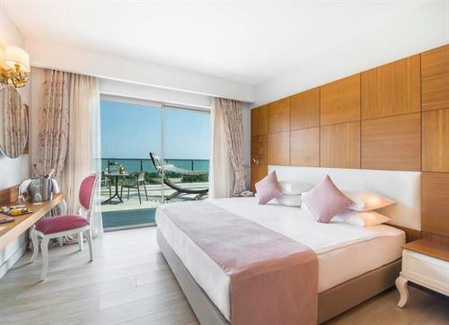 Port Nature Luxury Resort Hotel & Spa - KING SUITE - 237727