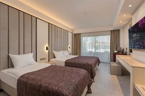 Port Nature Luxury Resort Hotel & Spa - STANDARD ROOM SEA VIEW - 237733