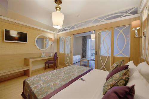 Quattro Family Club Dem Hotel Alanya - MAIN BUILDING FAMILY POOL VIEW - 186243