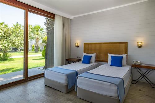 Risus Aqua Beach Resort Hotel - ECONOMY ROOM - 225631