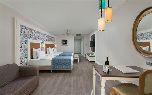 Rubi Platinum Spa Resort & Suites - Junior Suite - 226453