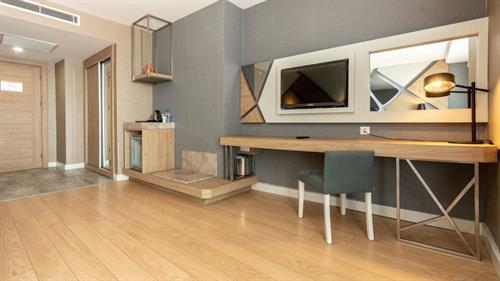 Saturn Palace Resort - Terrace Jacuzzi Room - 227062