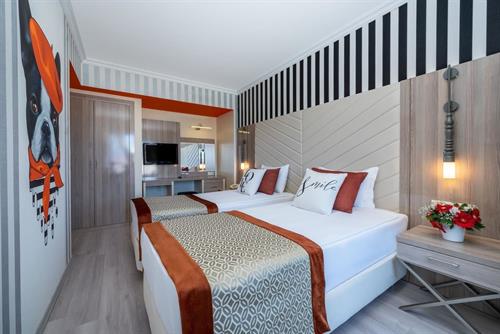 Selectum Family Resort Side - Mainbuilding Family Room Sea View - 242930