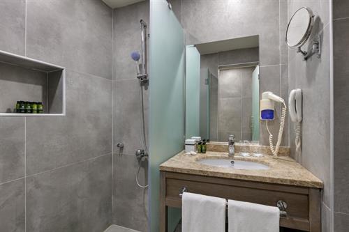 Sherwood Dreams Resort - Family Room With Jacuzzi - 227275