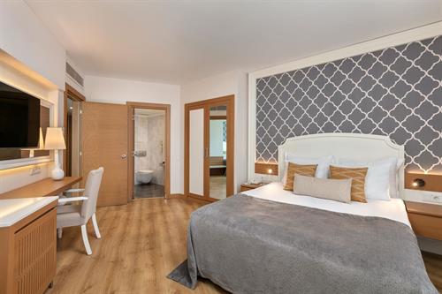 Sherwood Exclusive Lara - FAMILY SUITE - 227359