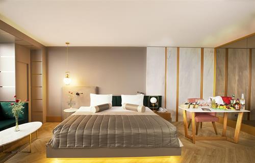 Sherwood Exclusive Lara - SKY SUITE - 227379