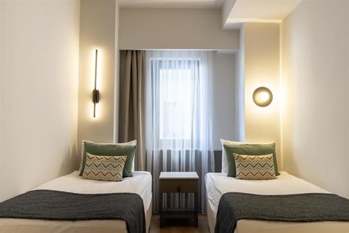 Side Breeze Hotel - FAMILY ROOM 2 BEDROOMS - 243700