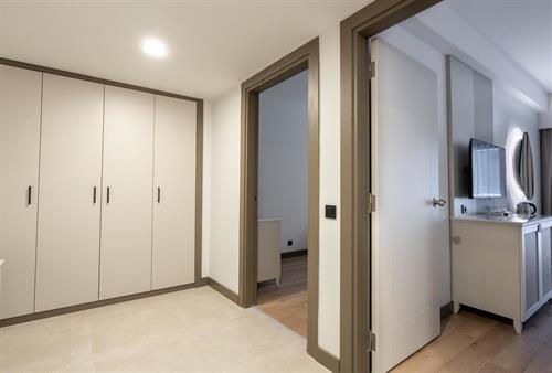Side Breeze Hotel - FAMILY ROOM 2 BEDROOMS - 243702