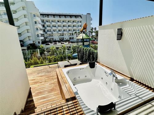 Sidera Kirman Premium - Jacuzzi Terrace Side Sea View - 221486