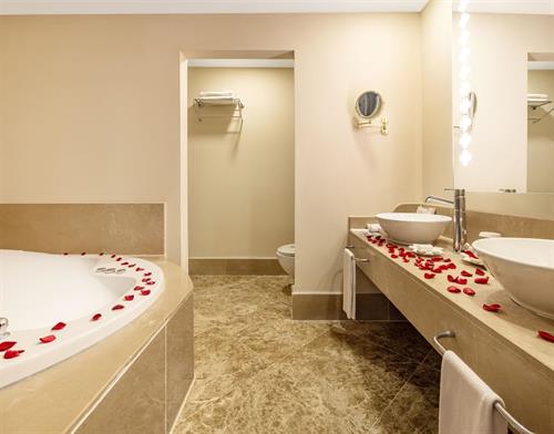Spice Hotel & Spa - HONEYMOON SUITE SEAVIEW - 240998