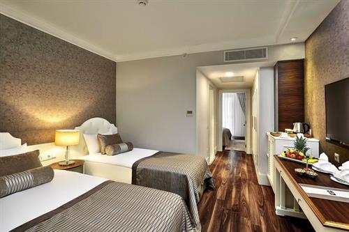 Sunis Efes Royal Palace Resort & Spa - FAMILY SUITE LAND VIEW - 244062