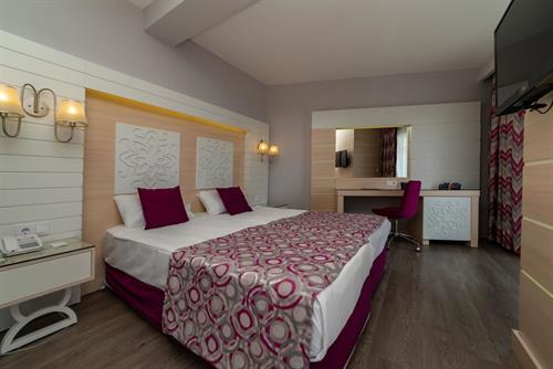 Sunmelia Beach Resort Hotel & Spa - FAMILY ROOM SIDE SEA VIEW - 227836