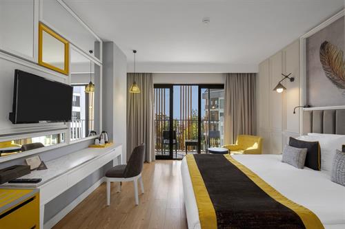 The Raga Side (Adults Only 16+) - STANDARD ROOM SEA VIEW. - 232914