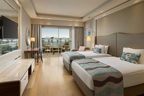 Titanic Deluxe Belek - FAMILY POOL BALCONY SUITE - 243751