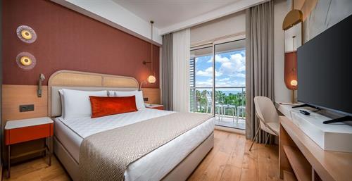 Trendy Palm Beach (Adults Only 16+) - Main Building Suite Sea View - 223501