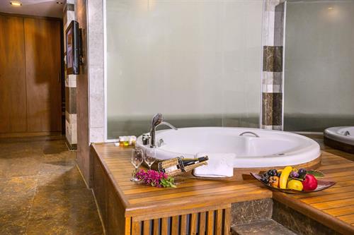 Tui Blue Sherwood Belek (Adults Only +16) - DELUXE JACUZZI ROOM - 228168