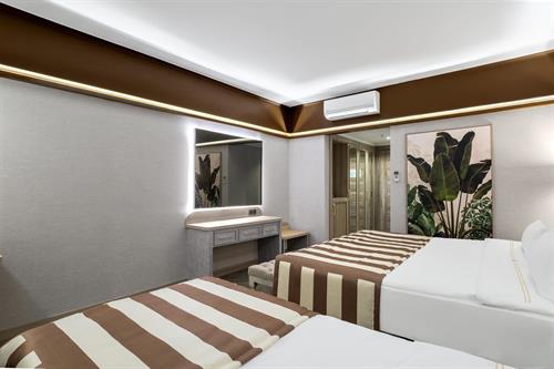 Utopia World Hotel - HOTEL STANDARD ROOM - 245160