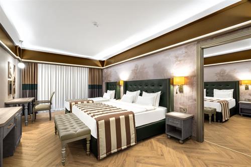 Utopia World Hotel - Junior Suite - 245134