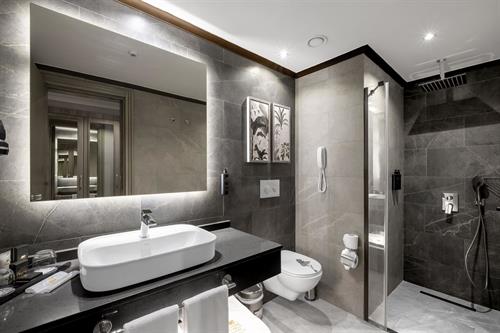Utopia World Hotel - Junior Suite - 245136