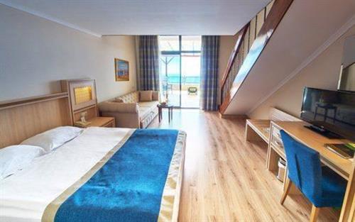 Utopia World Hotel - PENTHOUSE SUITE - 183812