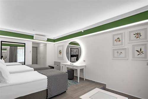 Utopia World Hotel - VILLA STANDARD ROOM - 245155