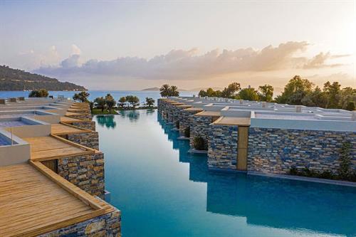 Voyage Torba - Lagoon Swim-up (63 m2) - 225110