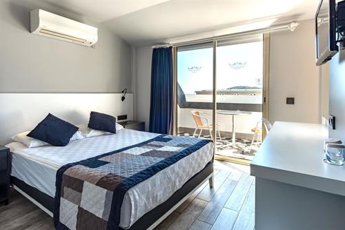 White City Beach Hotel (Adults Only 16+) - STANDARD ROOM SIDE SEA VIEW - 228247