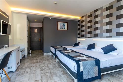 White City Beach Hotel (Adults Only 16+) - STANDARD ROOM SIDE SEA VIEW - 228249
