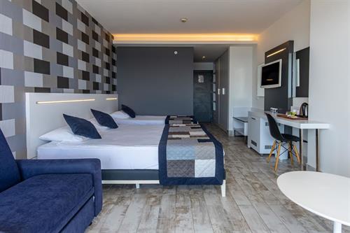 White City Beach Hotel (Adults Only 16+) - SUPERIOR ROOM - 228230