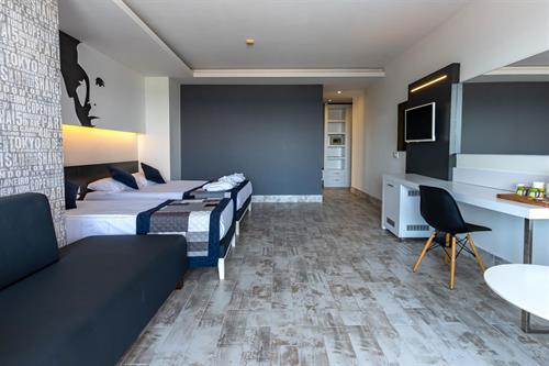 White City Beach Hotel (Adults Only 16+) - SUPERIOR ROOM - 228231