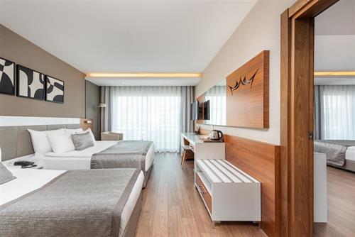 White City Resort Hotel - FAMILY ROOM 2 BEDROOMS - 234911