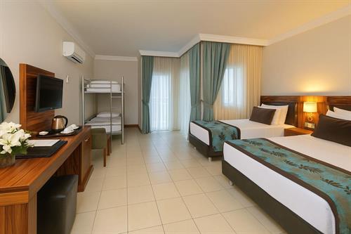 Xperia Grand Bali Hotel - CLUB ROOM WITH BUNKBED - 228498