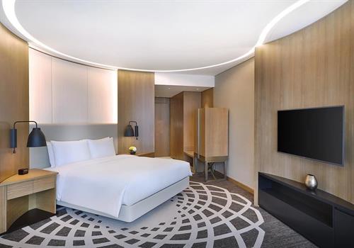 Doubletree By Hilton Dubai - Business Bay - KING SUPERIOR ROOM - 229810