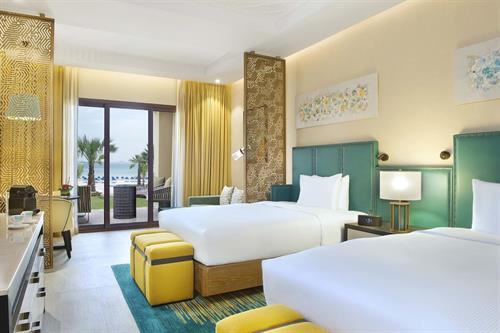 Doubletree By Hilton Resort & Spa Marjan Island - BAY CLUB WITH BEACH ACCESS WITH SOFA BED - 231133