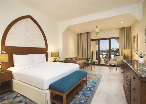 Doubletree By Hilton Resort & Spa Marjan Island - FAMILY DELUXE ROOM - 231118