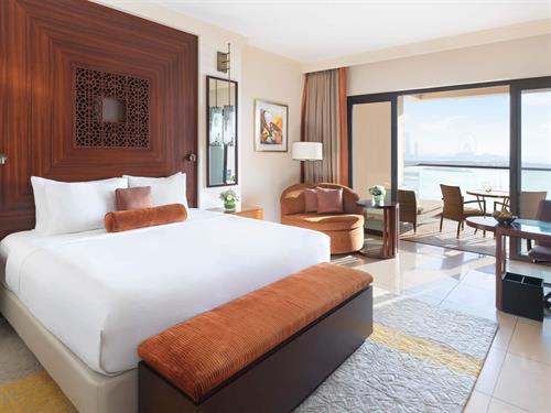 Fairmont The Palm - Deluxe Heritage Palm Sea View Room - King - 201713