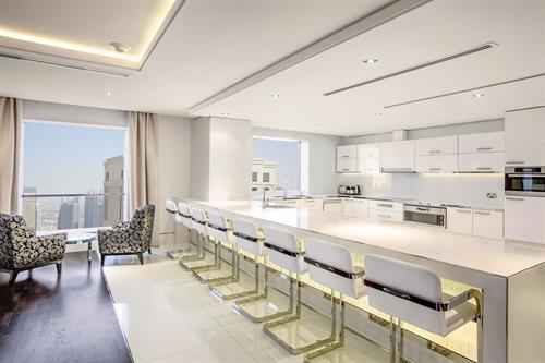 Hilton Dubai The Walk - FOUR BEDROOM ROYAL PENTHOUSE - 218479