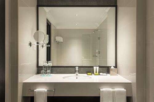 Le Meridien Mina Seyahi Beach Resort & Marina - FAMILY ROOM TWO BEDROOM - 218841