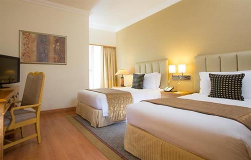 Millennium Plaza Downtown Hotel - THREE BEDROOM SUITE - 194698