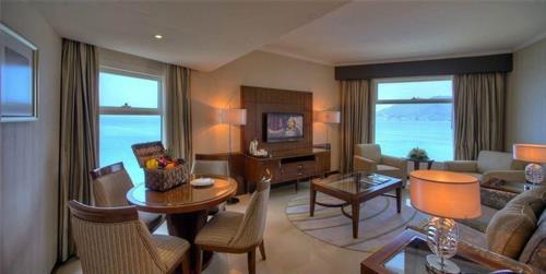 Oceanic Khorfakkan Resort & Spa - PANORAMIC SUITE - 226053