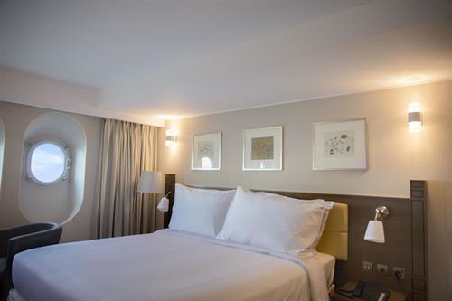 Queen Elizabeth 2 Hotel - CLASSIC ROOM - 230329