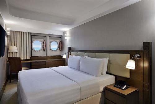 Queen Elizabeth 2 Hotel - CLASSIC ROOM - 230330