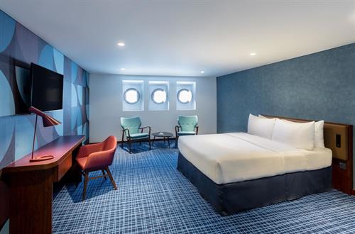 Queen Elizabeth 2 Hotel - SUPERIOR ROOM - 230325