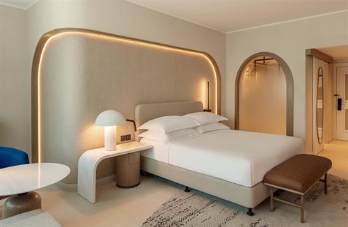 Sheraton Jumeirah Beach Resort - Deluxe JBR View King - 205007