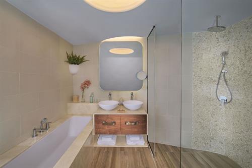 The Retreat Palm Dubai Mgallery By Sofitel - Deluxe Suite One bedroom with Balcony Partial Palm Sea View and Club Lounge Access - 200913