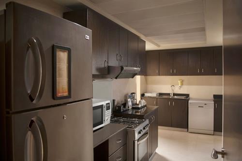 Two Seasons Hotel & Hotel Apartment - TWO BEDROOM APARTMENT CITY VIEW - 211223